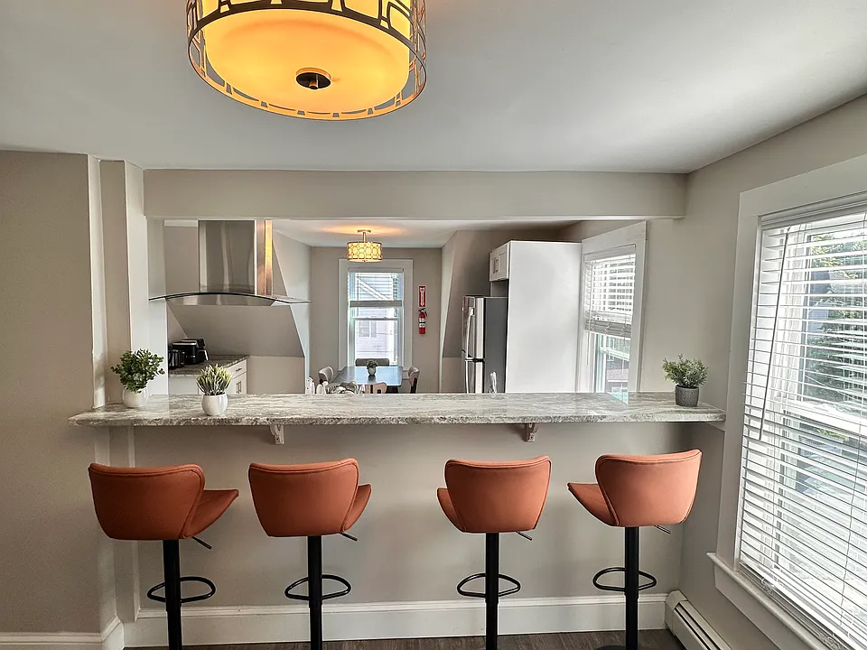 20-22 Lafayette Rd #3