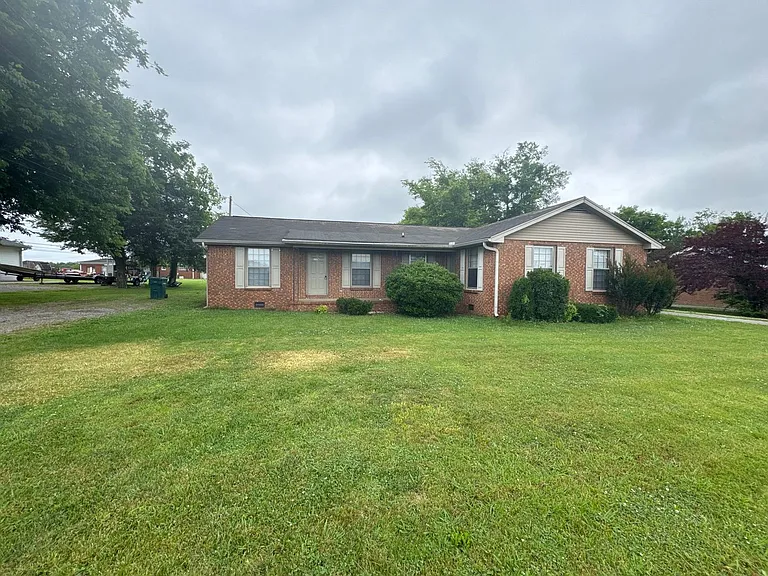 117A Hankins Dr — Photo 1