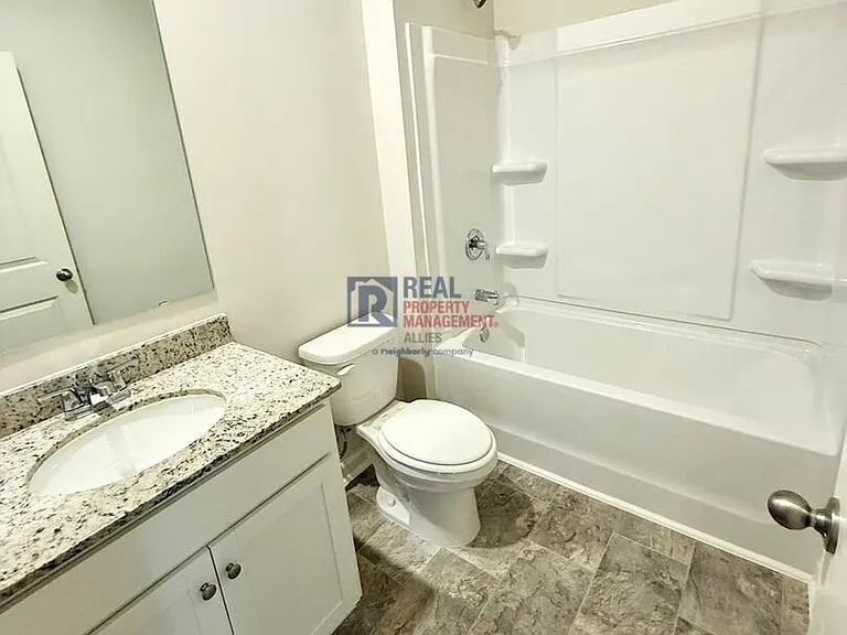 345 Belmont Dr — Photo 17