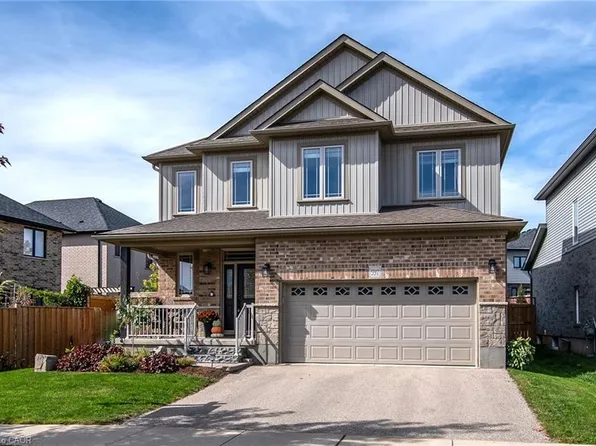 597 Sundew Dr, Waterloo, ON N2V 0B9