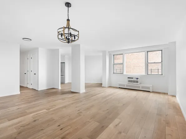 1655 Flatbush Avenue image 2 of 19