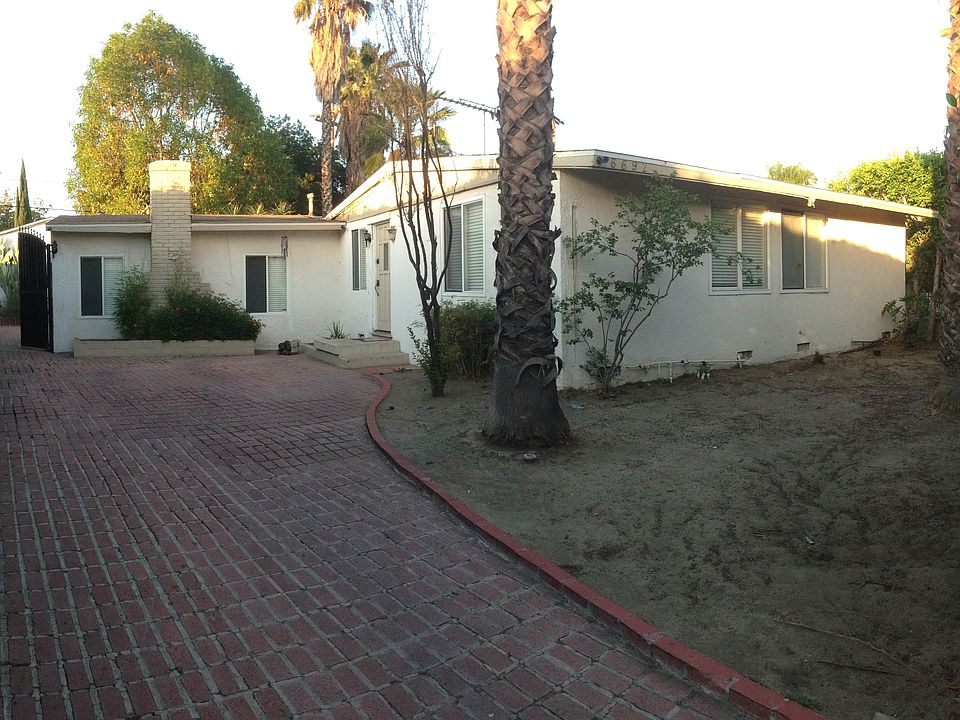 1st image of 6692 Ampere Ave
