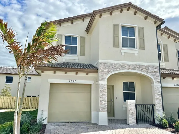 2867 SE 25th Ter, Homestead, FL 33035