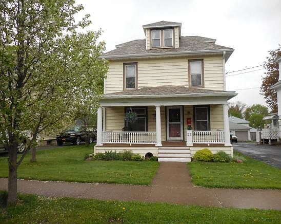 1st image of 27 Dickinson Ave