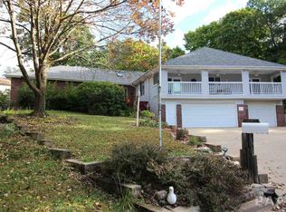 105 Pecan Ct, East Peoria, IL 61611