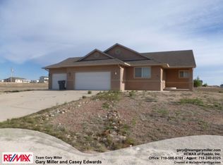 387 E Fredonia Dr, Pueblo West, CO 81007