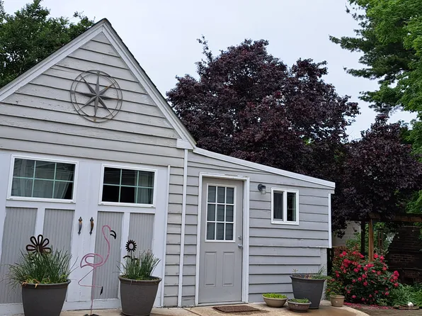 11 W Windsor Ave, Alexandria, VA 22301