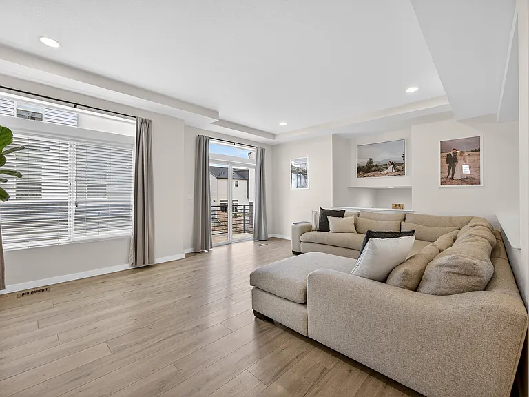 4438 Vindaloo Dr — Photo 10