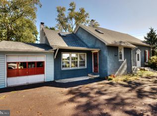 381 Morwood Rd, Earlington, PA 18969