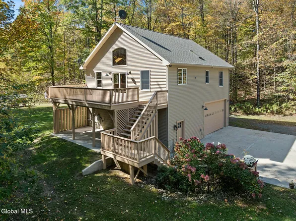 369 Saunders Road, Argyle, NY 12809