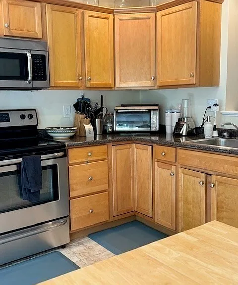 73 Boxberry Ln #73 — Photo 3