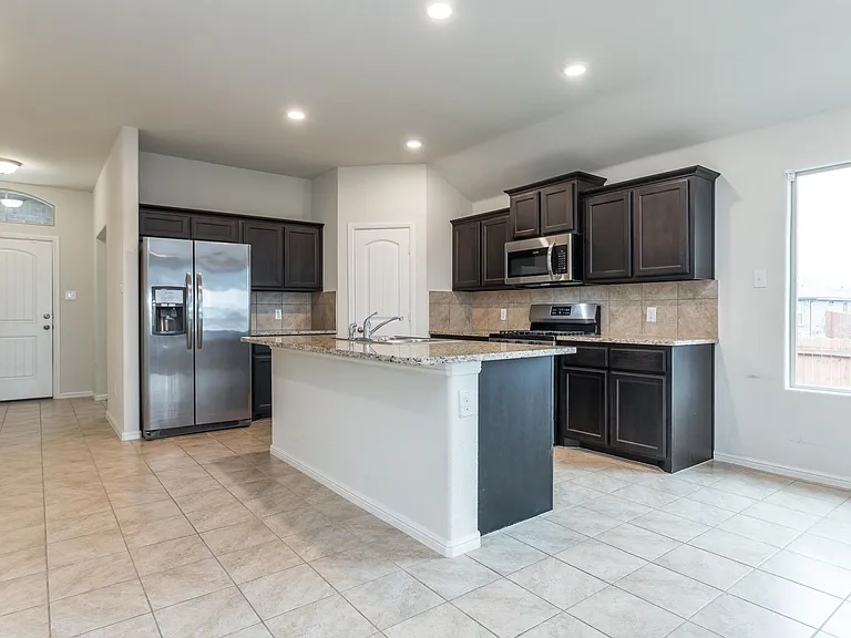 6901 Freeboard Way — Photo 14