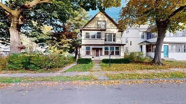 1st image of 2 Rodney St #3