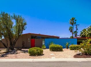 555 N Glen Cir, Palm Springs, CA 92262