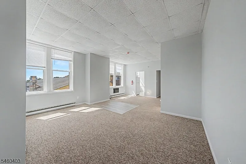 1 bed, 1.0 bath, $1,625 — Photo 2