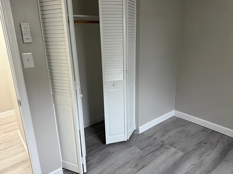 3417 Rainey Rd — Photo 15