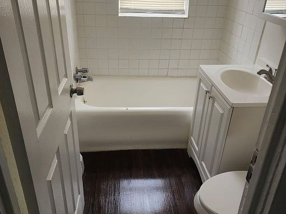 2nd image of 7000 S Stewart Ave #411-2