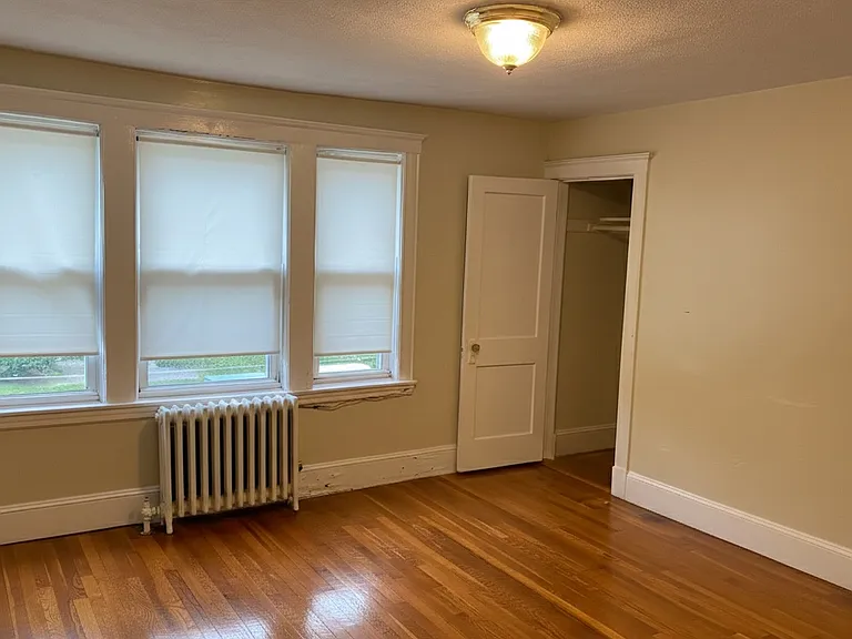 14 Russell St #16 — Photo 2