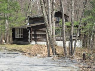 696 Hidden Valley Rd, Pownal, VT 05261