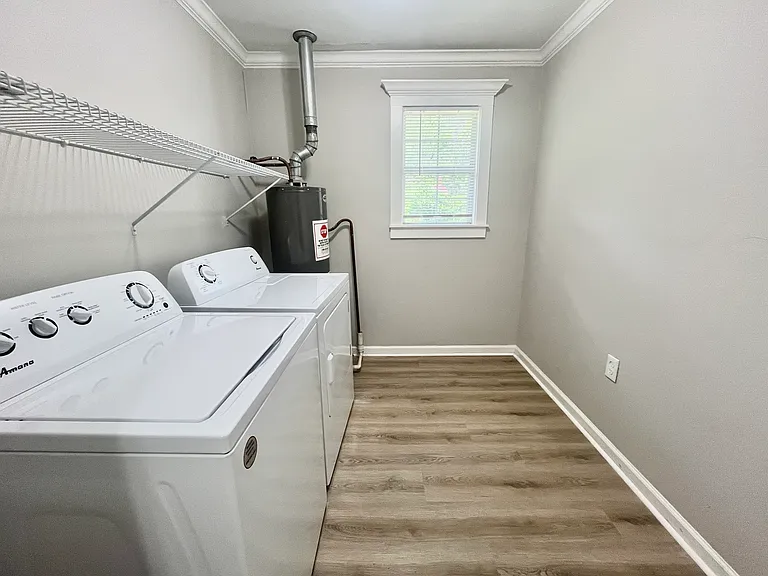 4522 Lee Ave — Photo 16