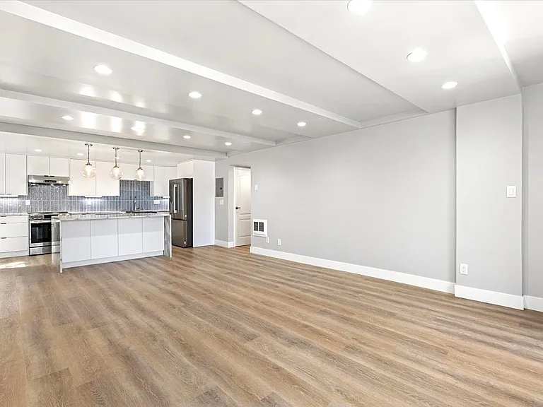 1250 Cave St #3 — Photo 13