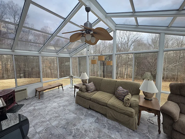 265 Bluegrass Ln — Photo 13