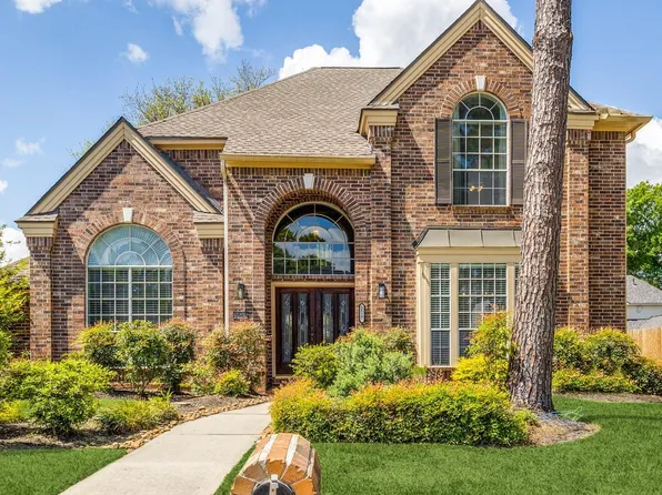 3527 Whispering Brook Dr, Kingwood, TX 77345