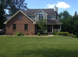 2142 Pleasant Rdg, Howell, MI 48843
