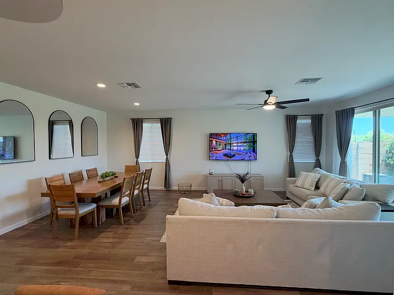 10929 W Harrison St — Photo 6