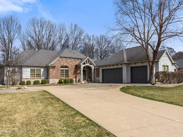 18131 Abington Ct, South Bend, IN 46637