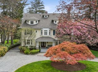127 S Mountain Ave, Montclair, NJ 07042