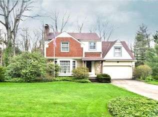 36 Halifax Rd, Akron, OH 44313