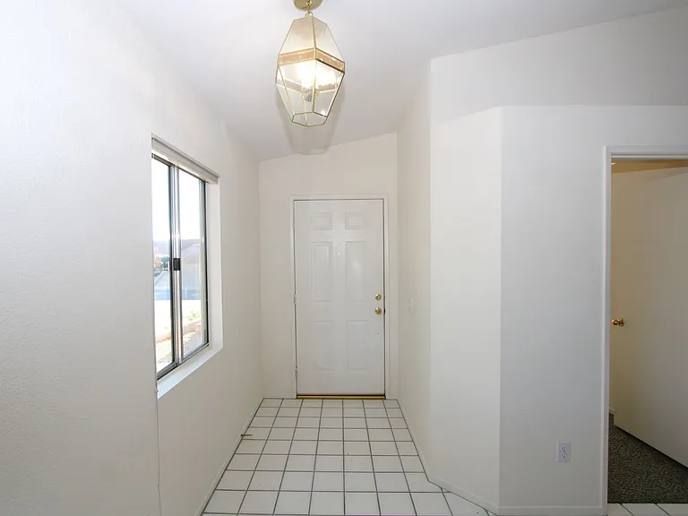 10770 Deerfield Dr — Photo 5