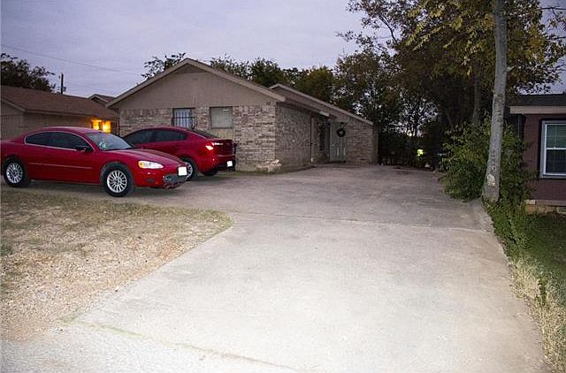 1st image of 1305 Blodgett Ave