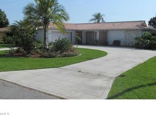 5571 Burnham Ct, North Fort Myers, FL 33903