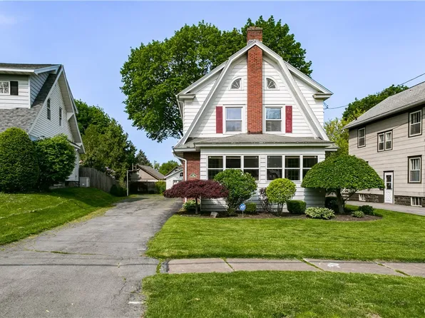 310 Plymouth Dr, Syracuse, NY 13206