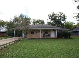212 Water St, Bullard, TX 75757