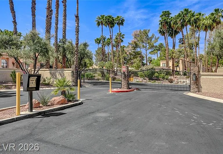5370 Runningbrook Rd — Photo 29
