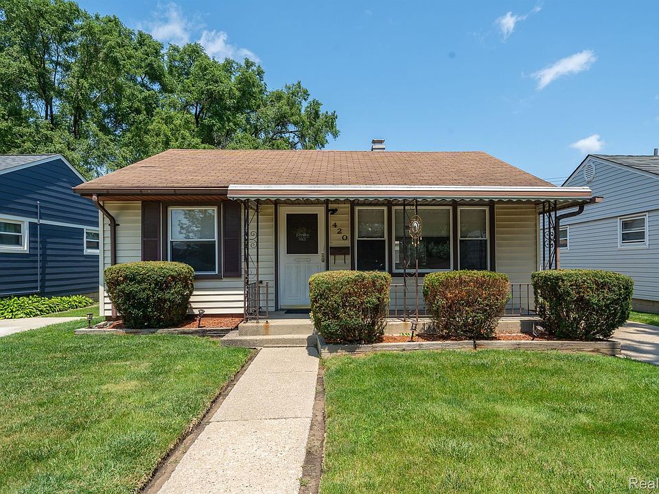 1st image of 420 W Lincoln Ave
