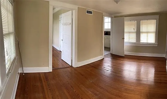 2515 Lowerline St — Photo 10