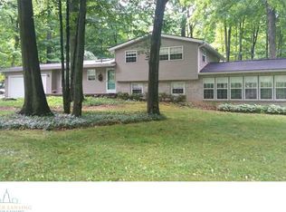 1292 Ironwood Dr, Williamston, MI 48895