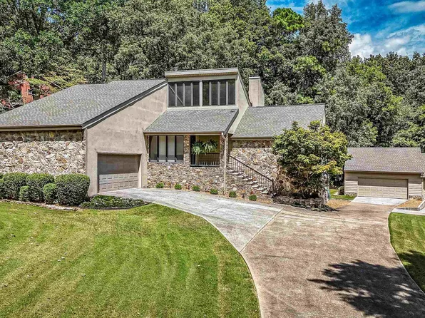209 Wilson Hall Dr, Madison, AL 35757