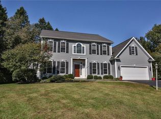 703 Galleon Dr, Webster, NY 14580