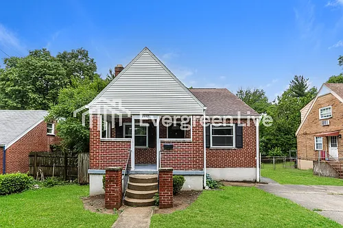 1557 Pasadena Ave Photo 1