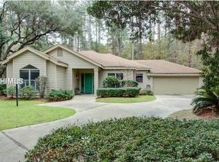 1 Sycamore Ln, Hilton Head Island, SC 29926