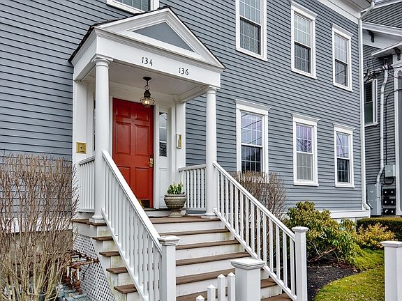 2nd image of 136 High Street #4