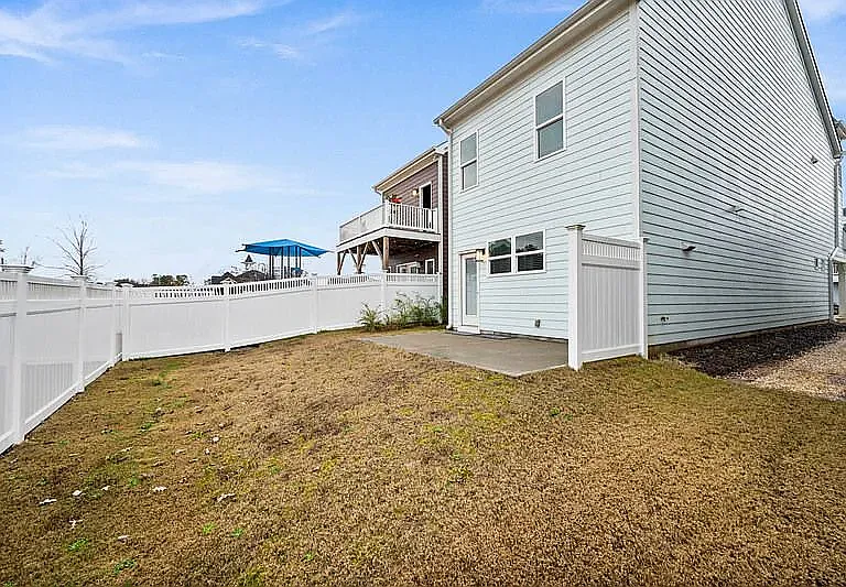 1184 Brown Velvet Ln — Photo 16