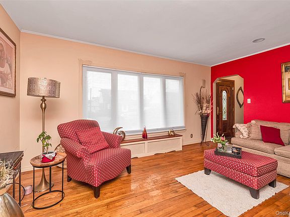 5th image of 44 Marlowe Road