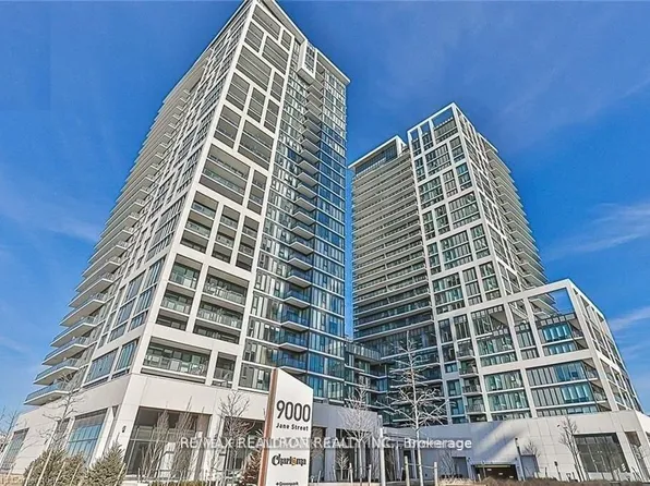 9000 Jane St #424, Vaughan, ON L4K 0M6