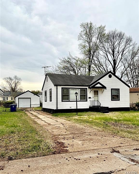 1st image of 8150 Rector Dr